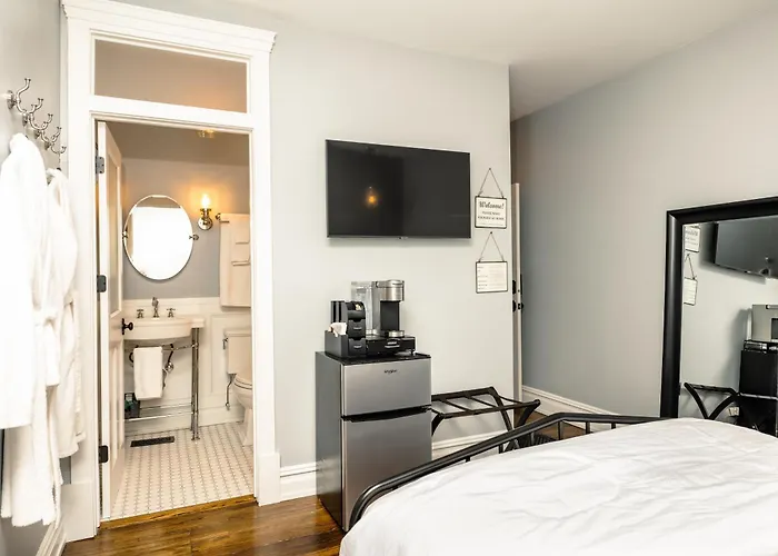 Inn The Plainfield
