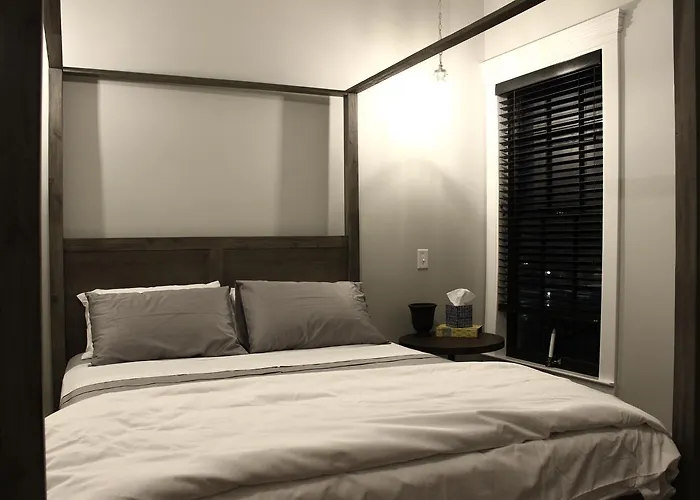 Inn The 2*